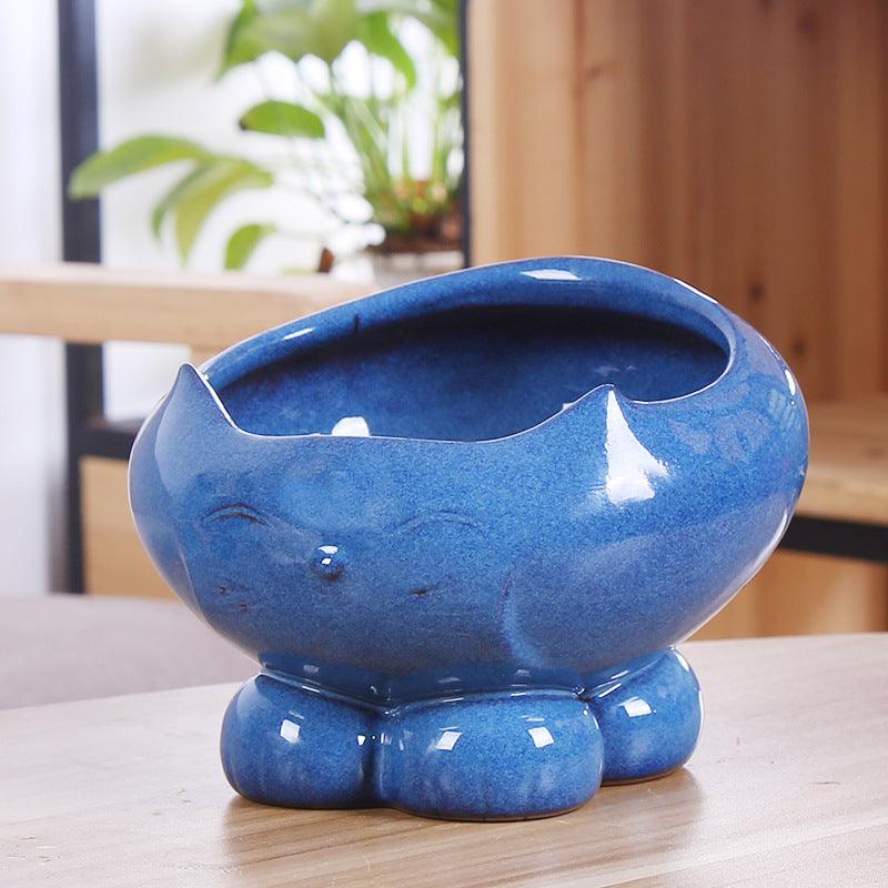 Pet Oasis: Resin Cat Feeder And Water Dispenser